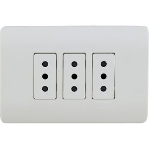 Enchufe triple 10A Genesis blanco Schneider
